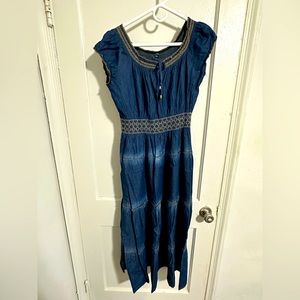 Women dress